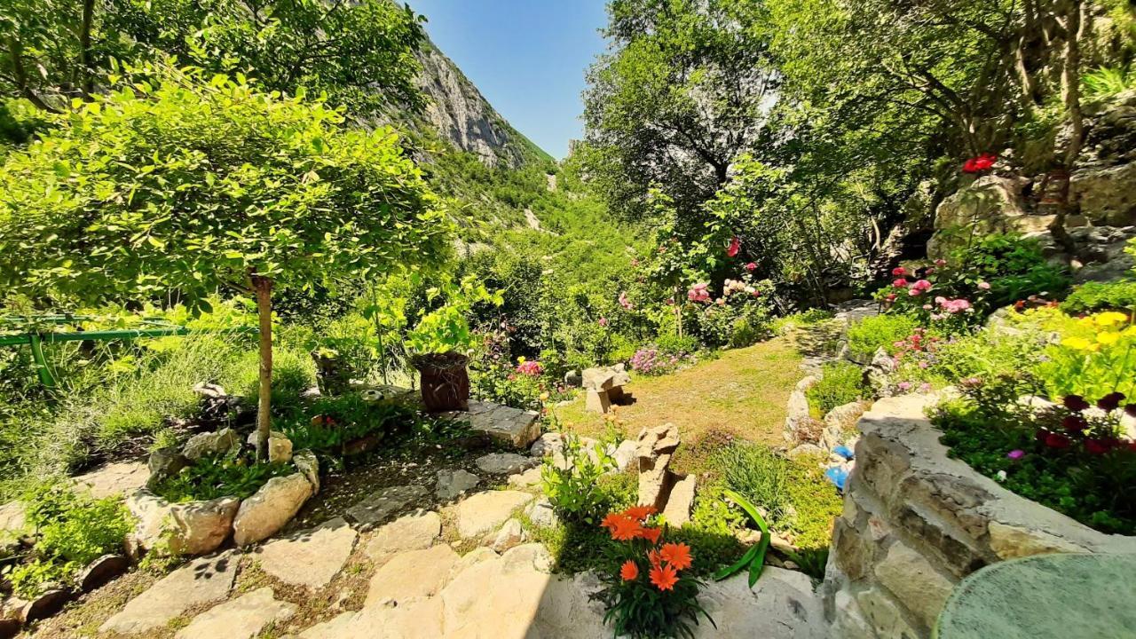 Holiday Home With A Private Pool Podspilje (Split) Exterior foto