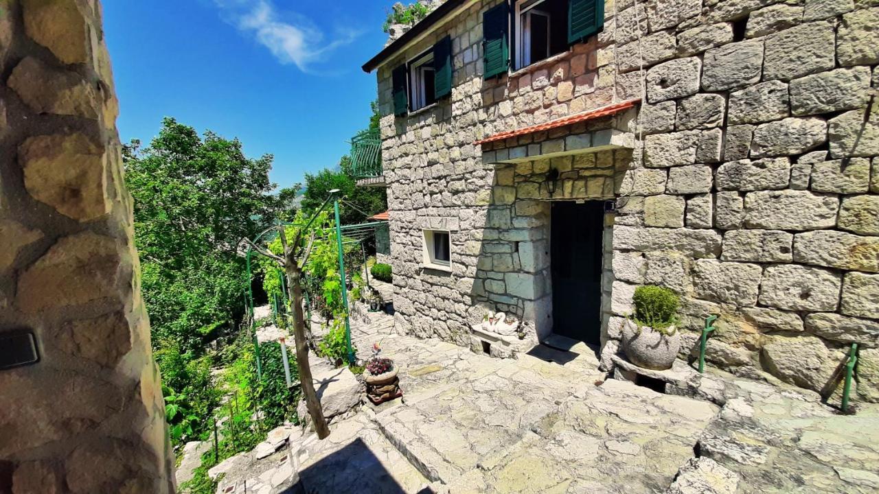 Holiday Home With A Private Pool Podspilje (Split) Exterior foto