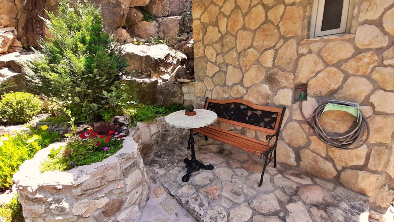 Holiday Home With A Private Pool Podspilje (Split) Exterior foto