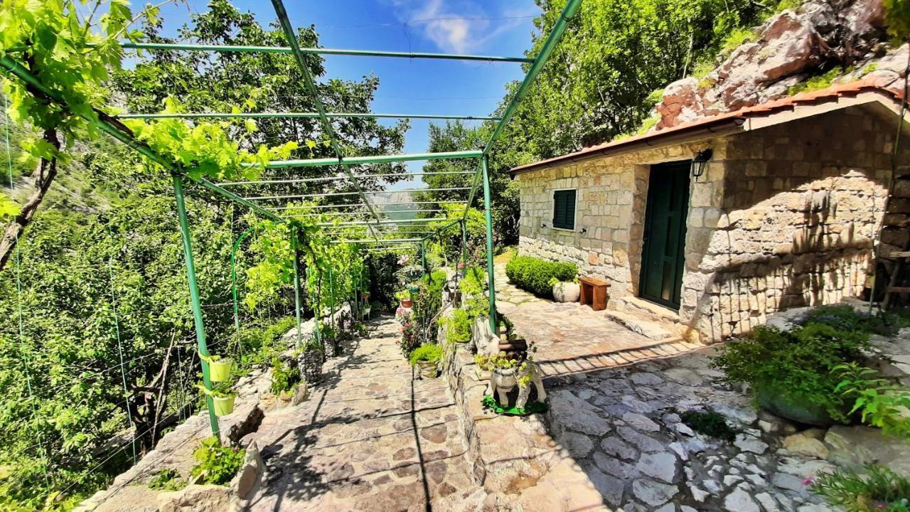 Holiday Home With A Private Pool Podspilje (Split) Exterior foto
