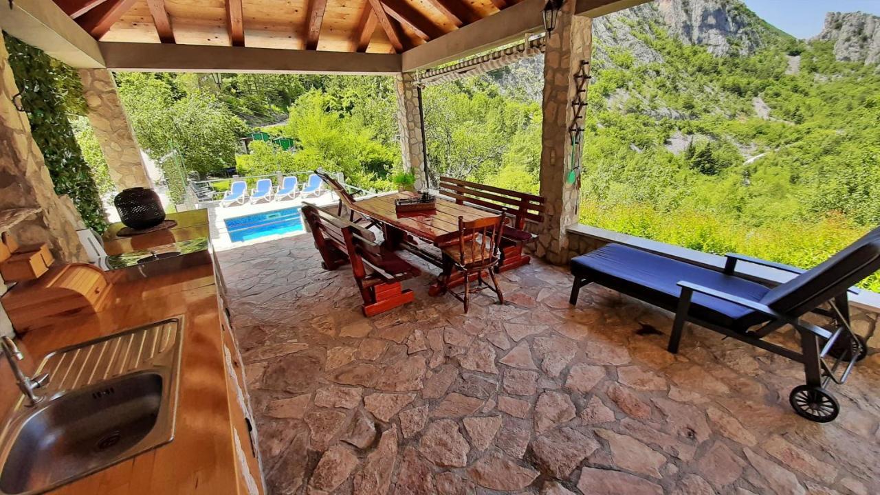 Holiday Home With A Private Pool Podspilje (Split) Exterior foto