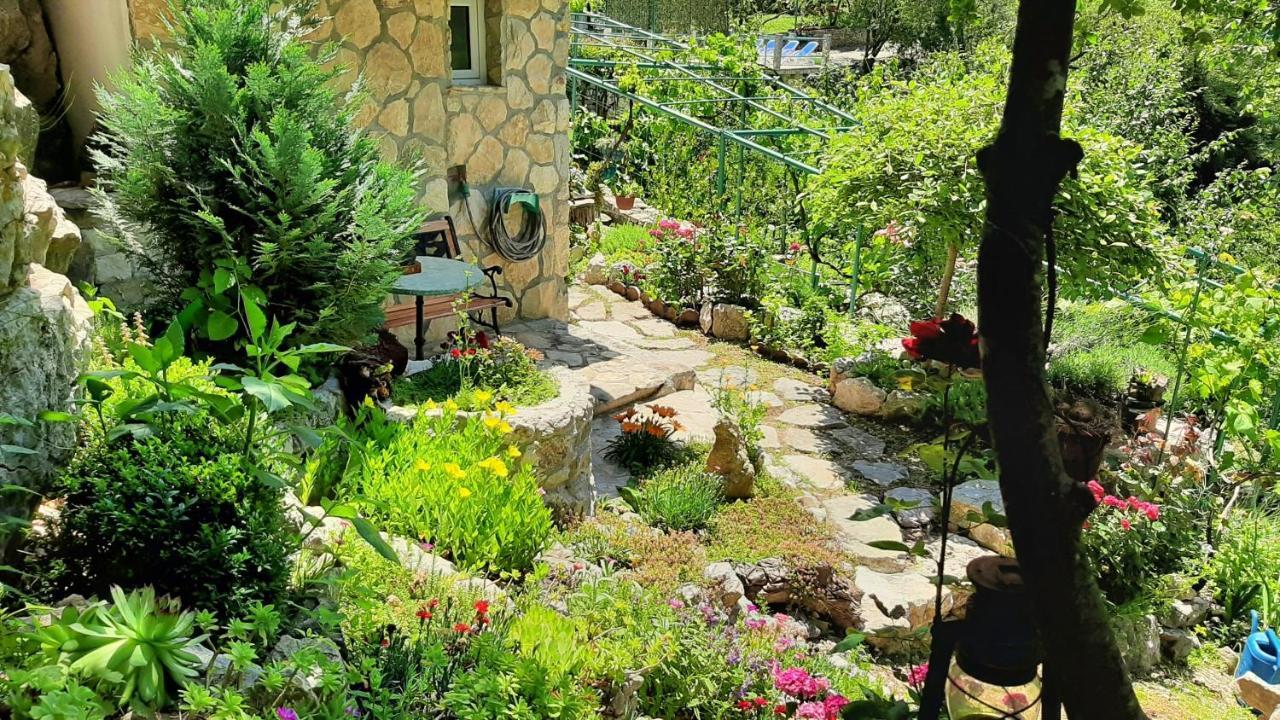 Holiday Home With A Private Pool Podspilje (Split) Exterior foto