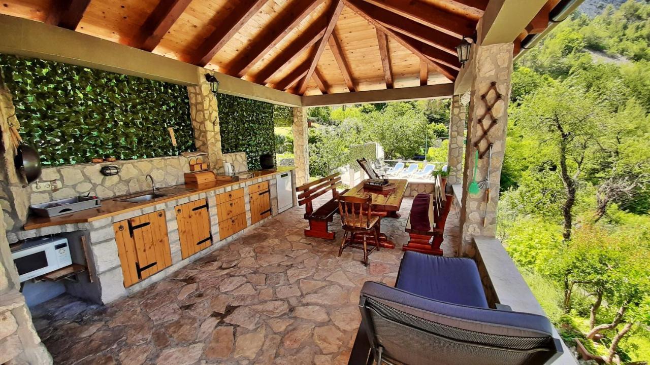 Holiday Home With A Private Pool Podspilje (Split) Exterior foto