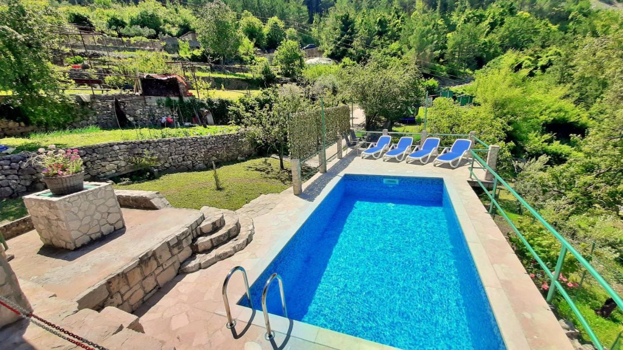Holiday Home With A Private Pool Podspilje (Split) Exterior foto
