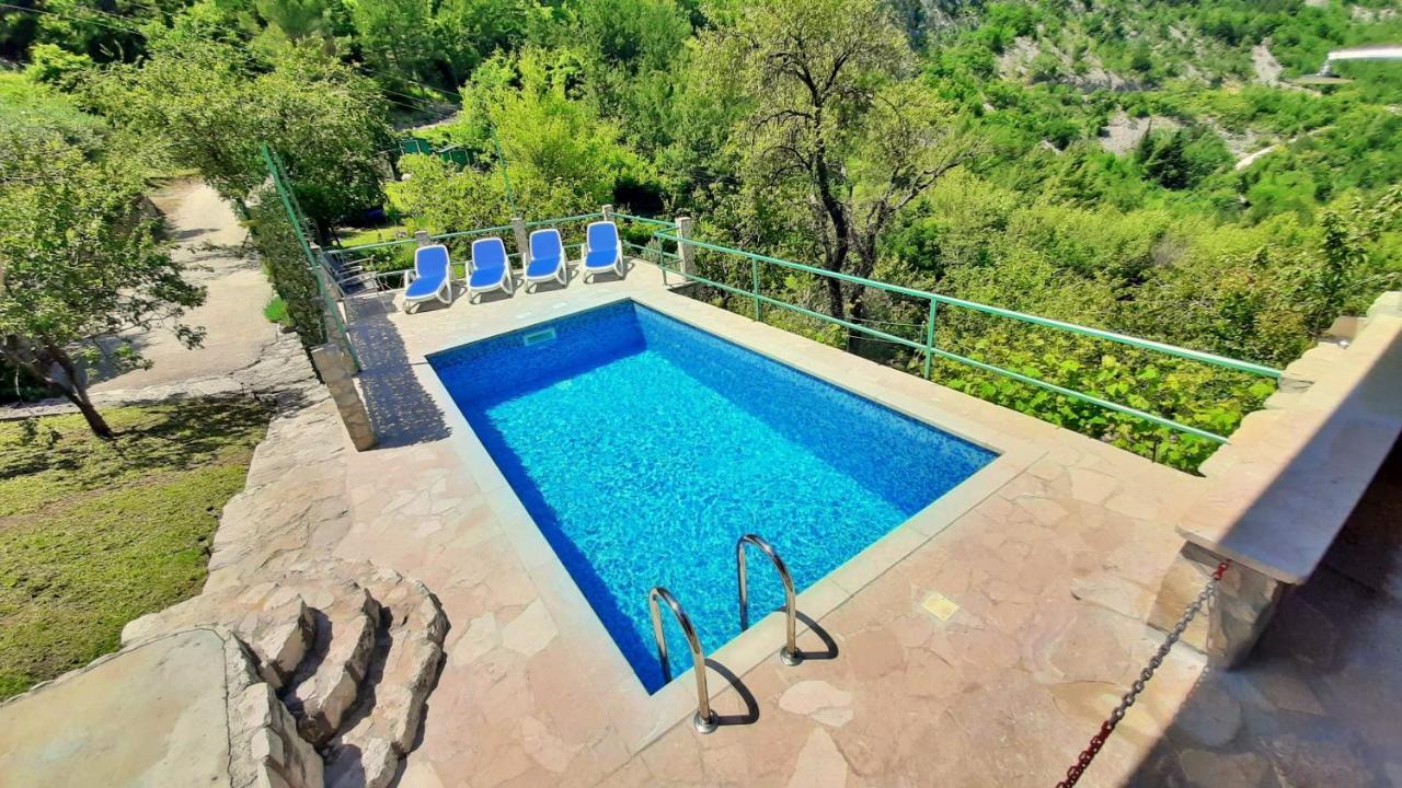 Holiday Home With A Private Pool Podspilje (Split) Exterior foto